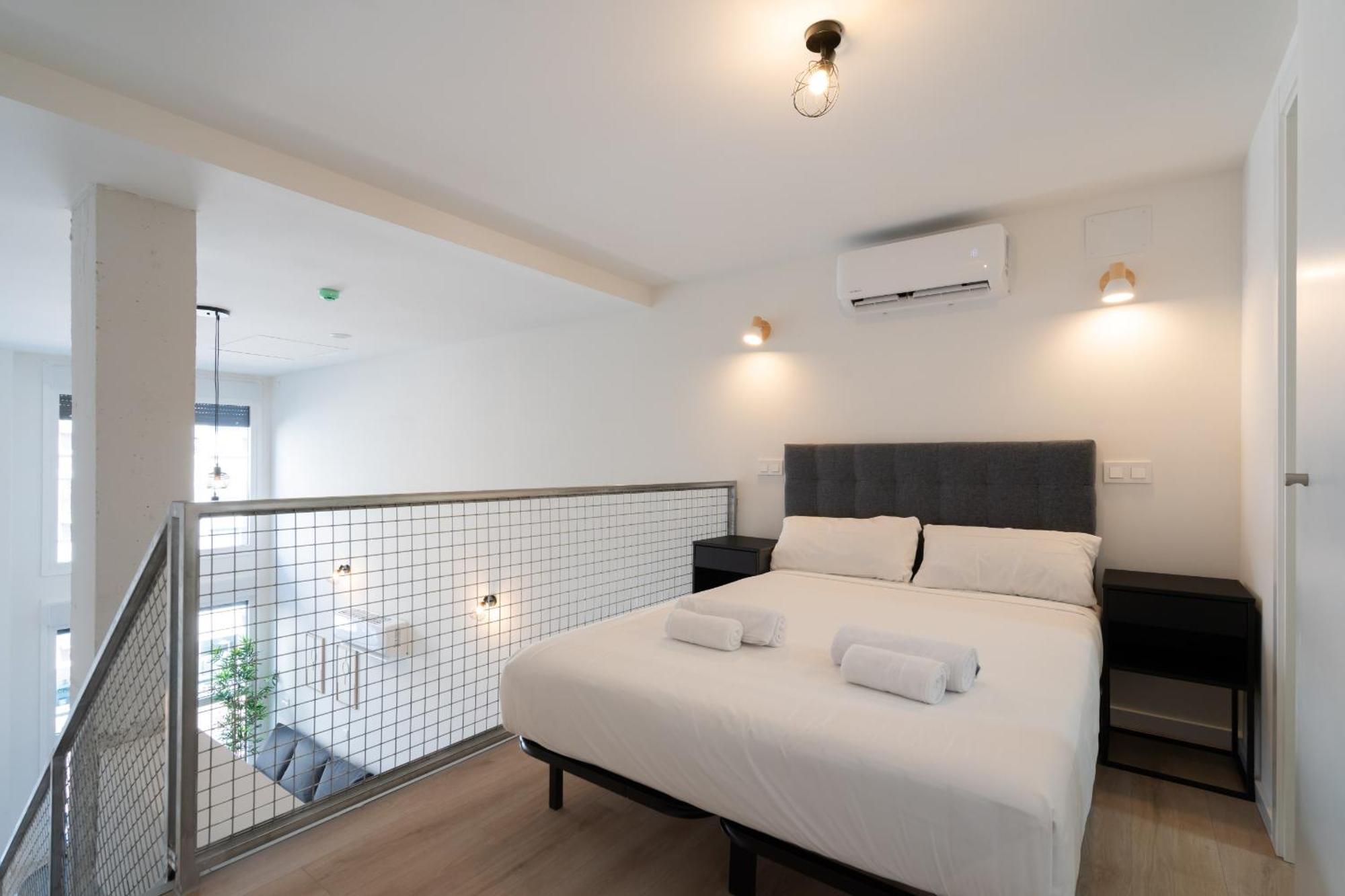 Loft Reformado Industrial Con Garaje Alquiler Temporal Apartamento Madri Exterior foto